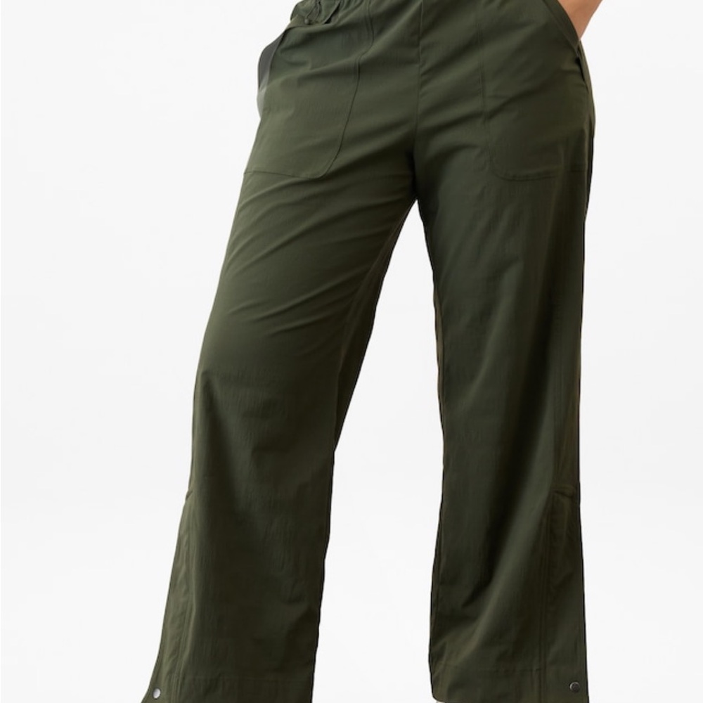 Athleta Trekkie Olive Green Women's Wide-Leg Pants